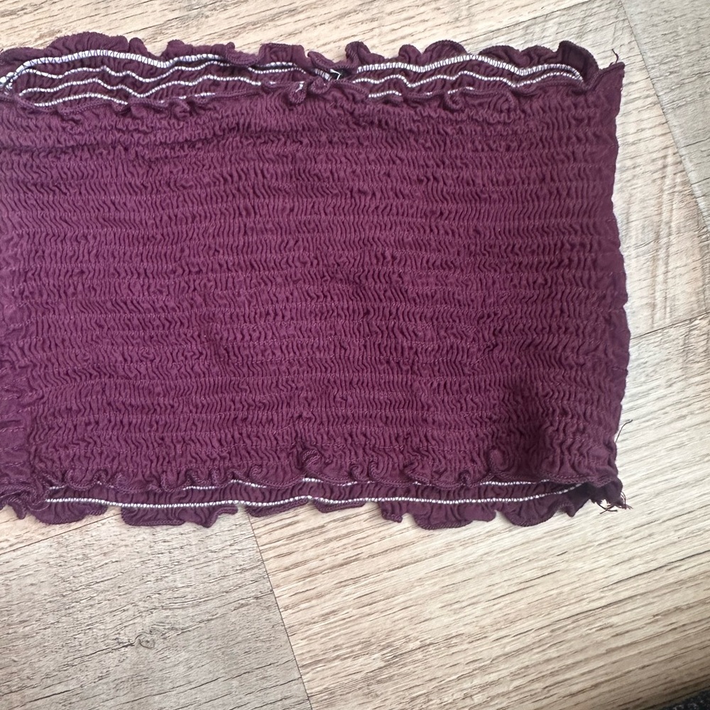 Cropped Ruffled Tube Top, Medium - Picture 2 of 3
